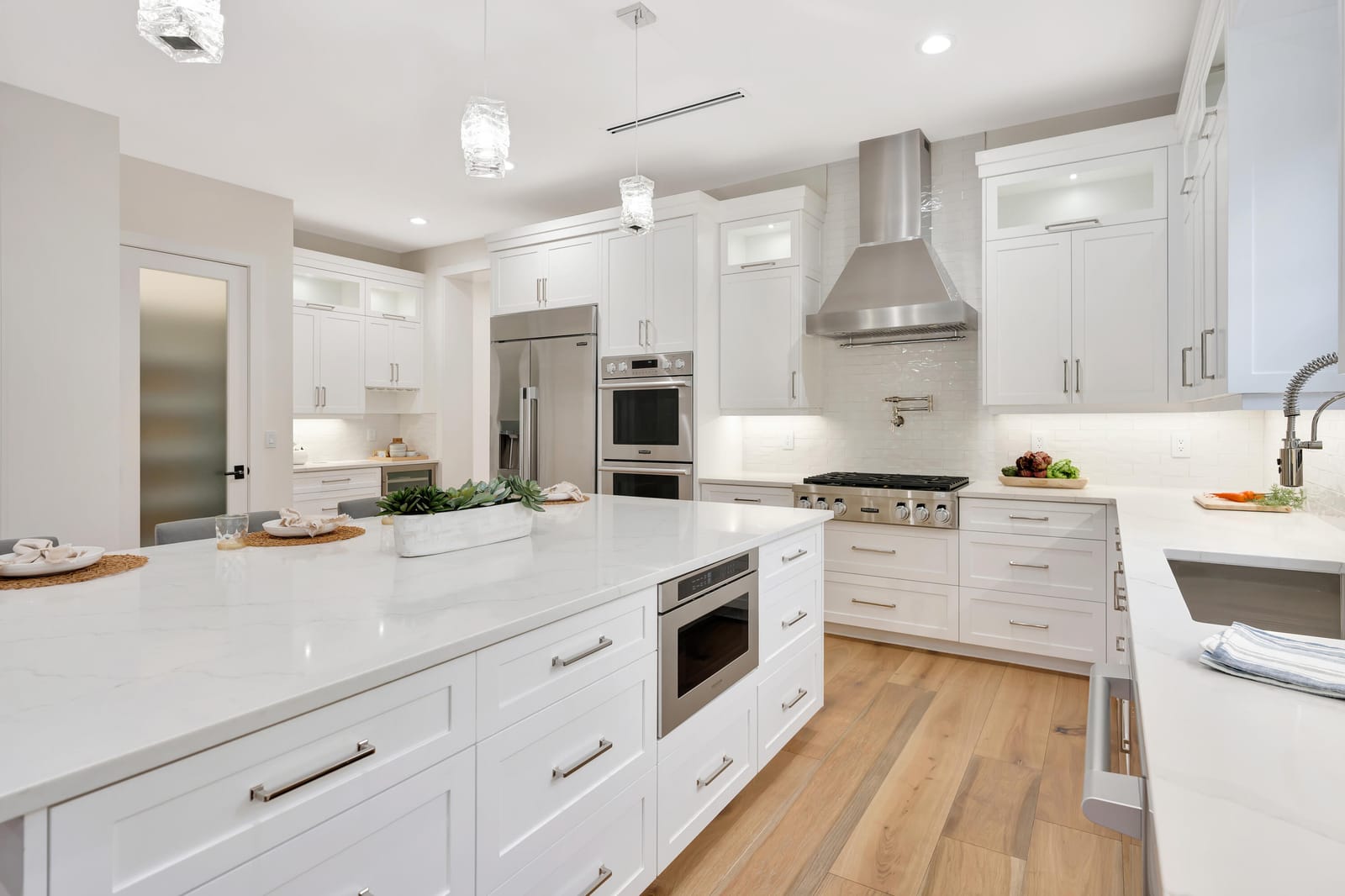 245 Alhambra Place — photo 8