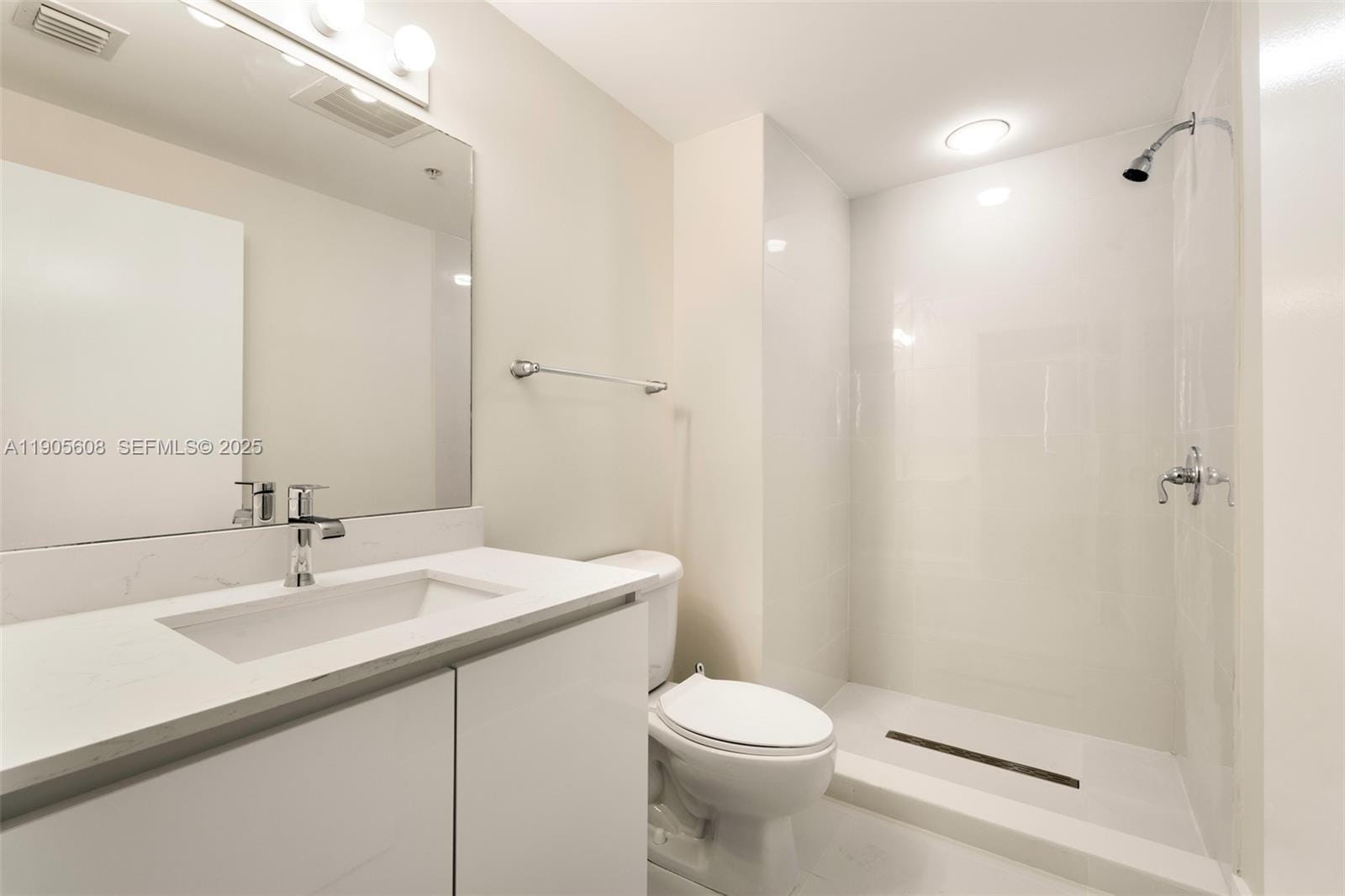 601 NE 36th Street 2304, Miami, FL 33137 photo 22