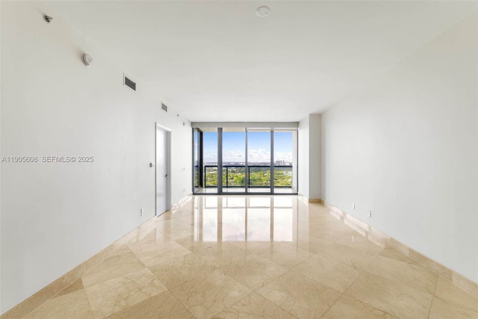 601 NE 36th Street 2304, Miami, FL 33137 photo 6