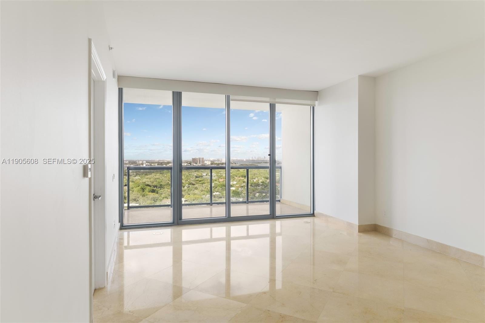 601 NE 36th Street 2304, Miami, FL 33137 photo 7