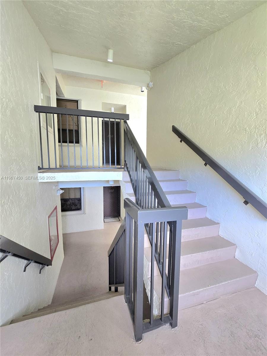 7300 NW 1st Street 201, Plantation, FL 33317 photo 30