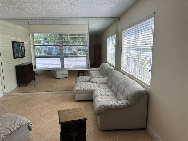 659 W Oakland Park Boulevard 103 C, Oakland Park, FL 33311