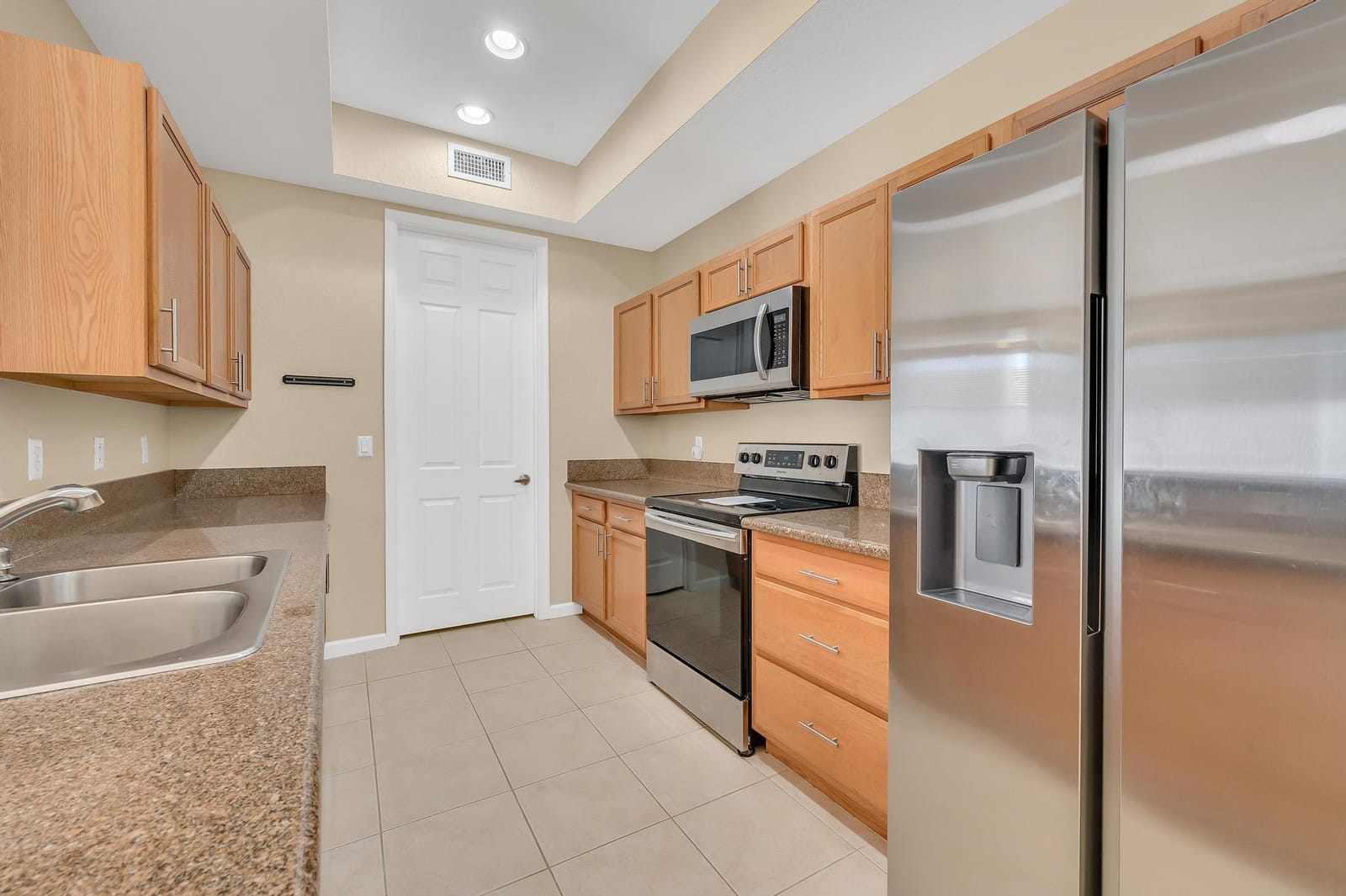 10280 SW Stephanie Way 8203 — photo 5
