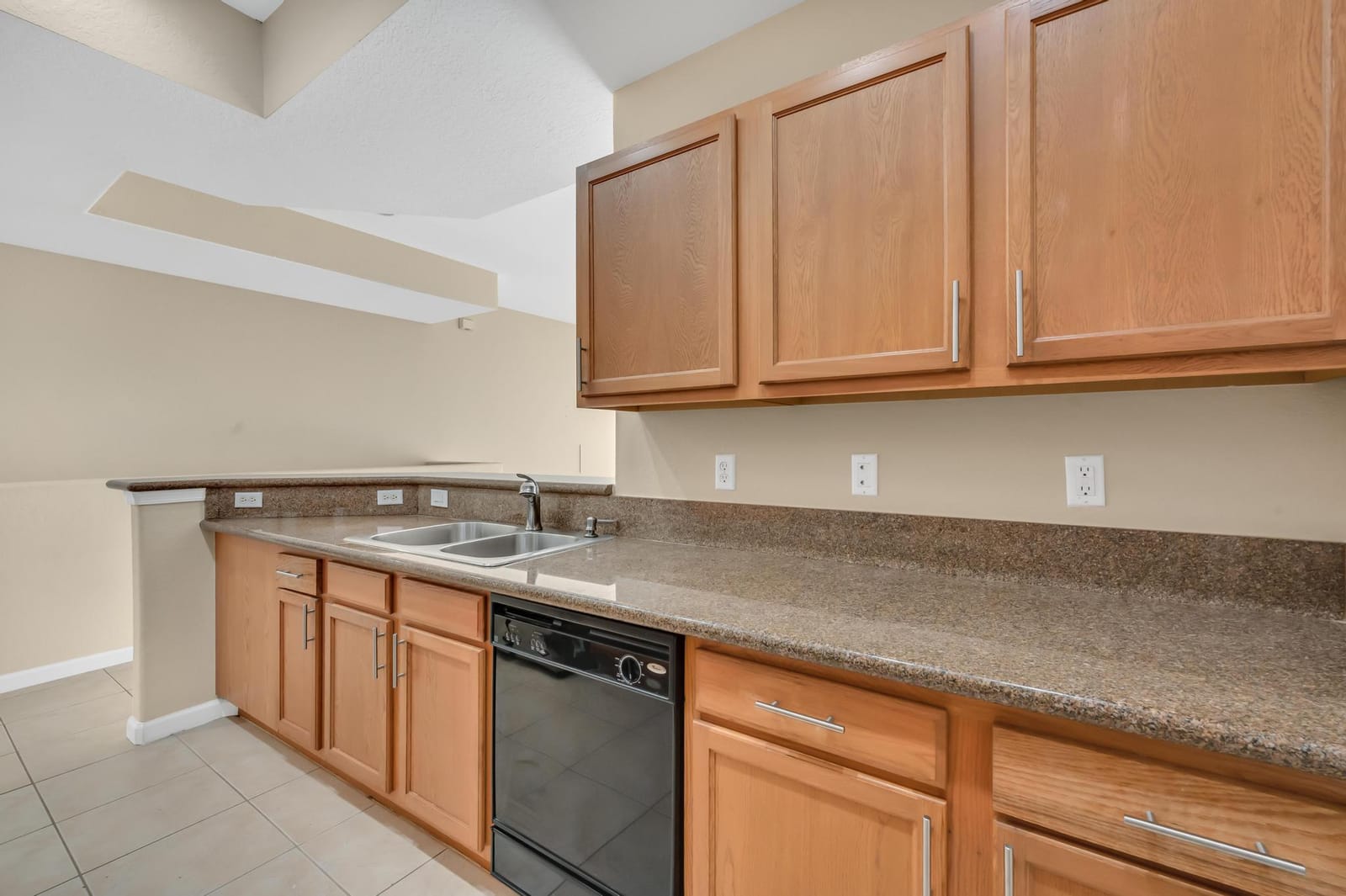 10280 SW Stephanie Way 8203 — photo 6