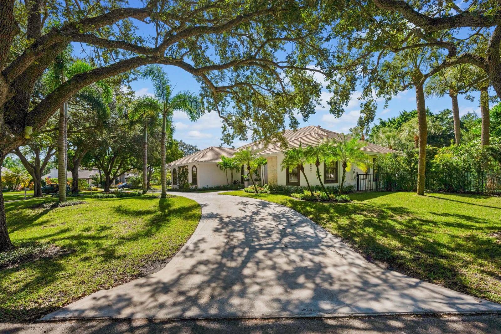 18092 SE Laurel Leaf Lane, Jupiter, FL 33469 photo 3