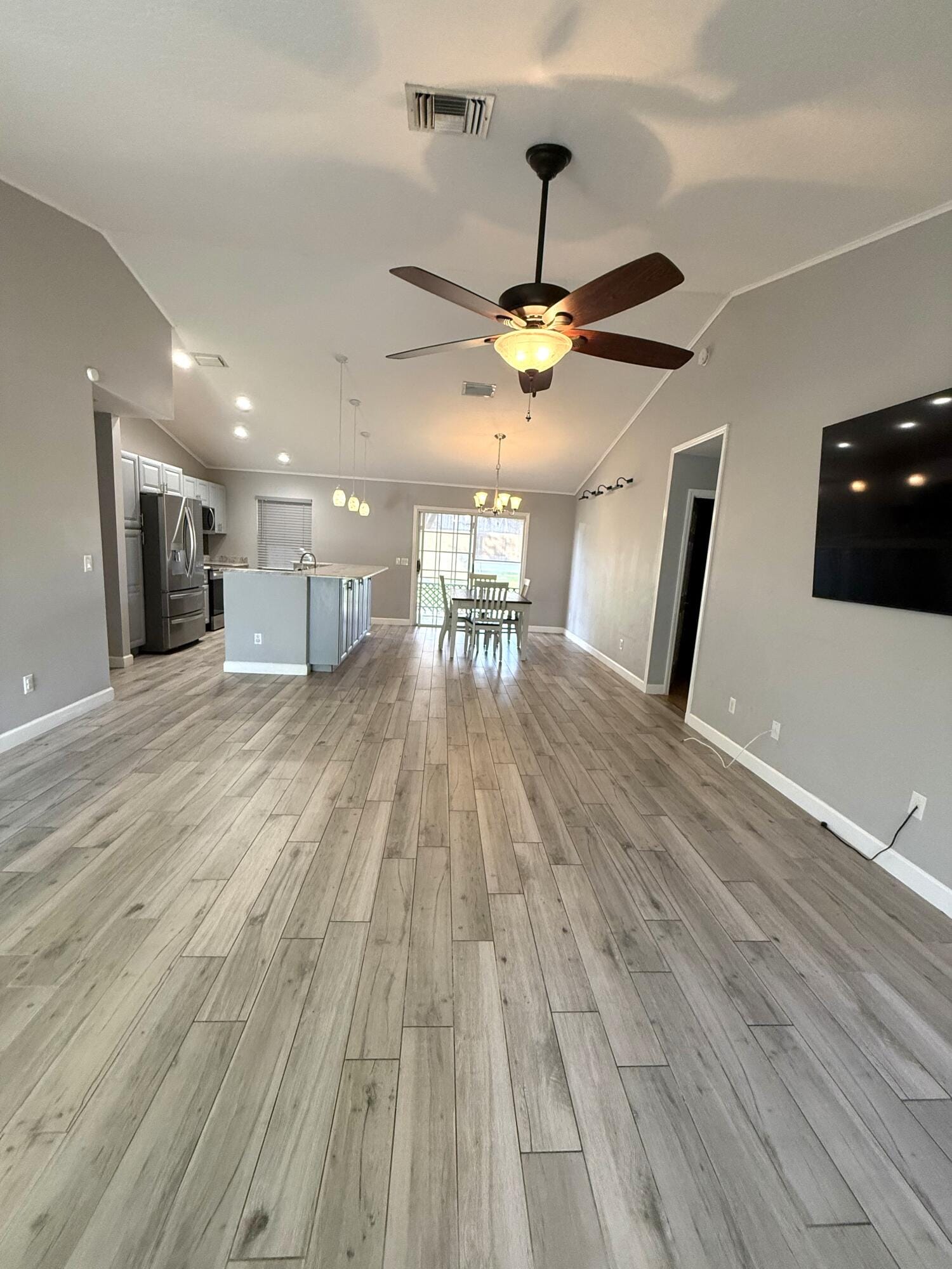 1835 17th Avenue SW, Vero Beach, FL 32962 photo 4