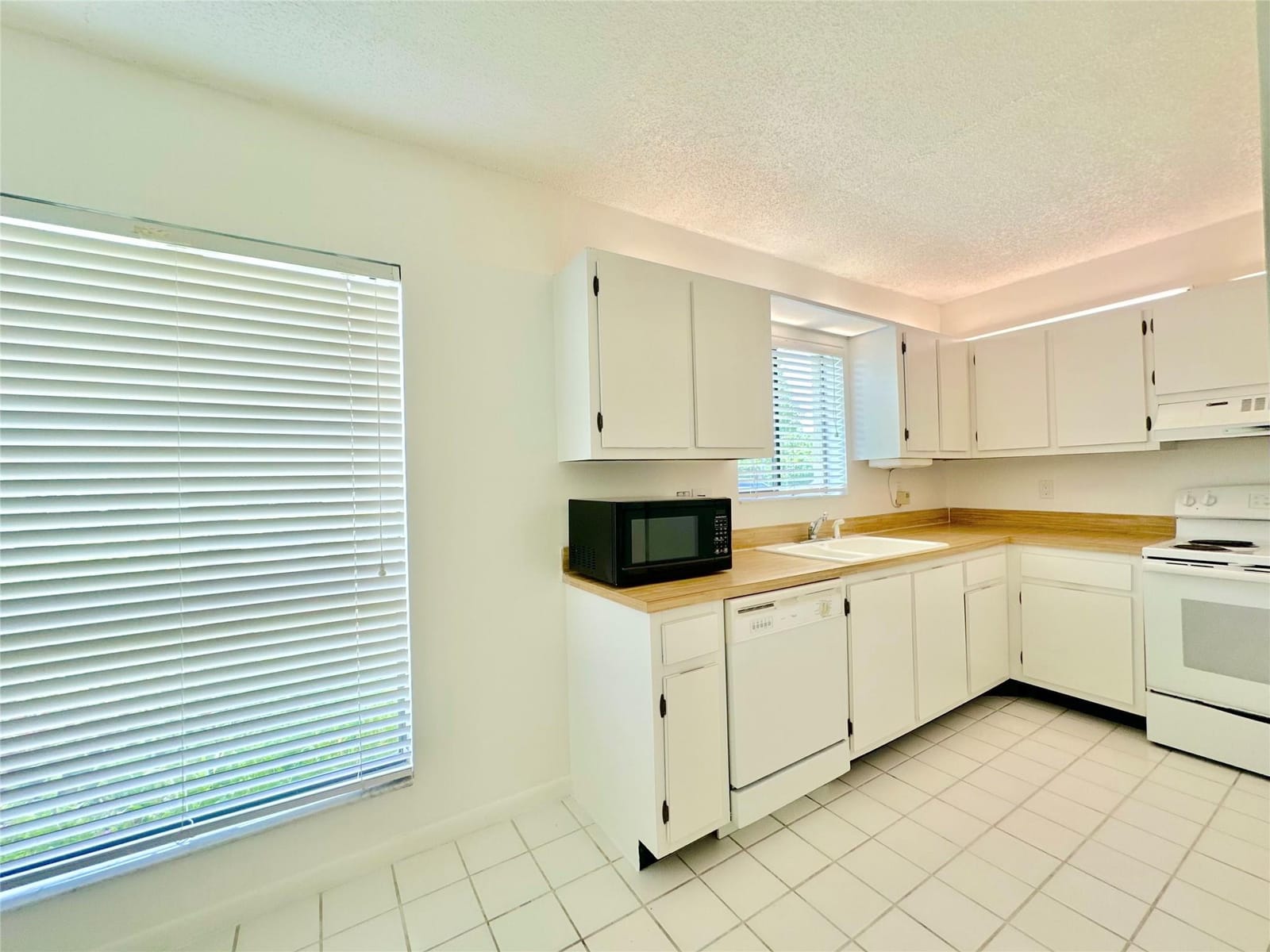 159 NW 70th Street 517, Boca Raton, FL 33487 photo 14