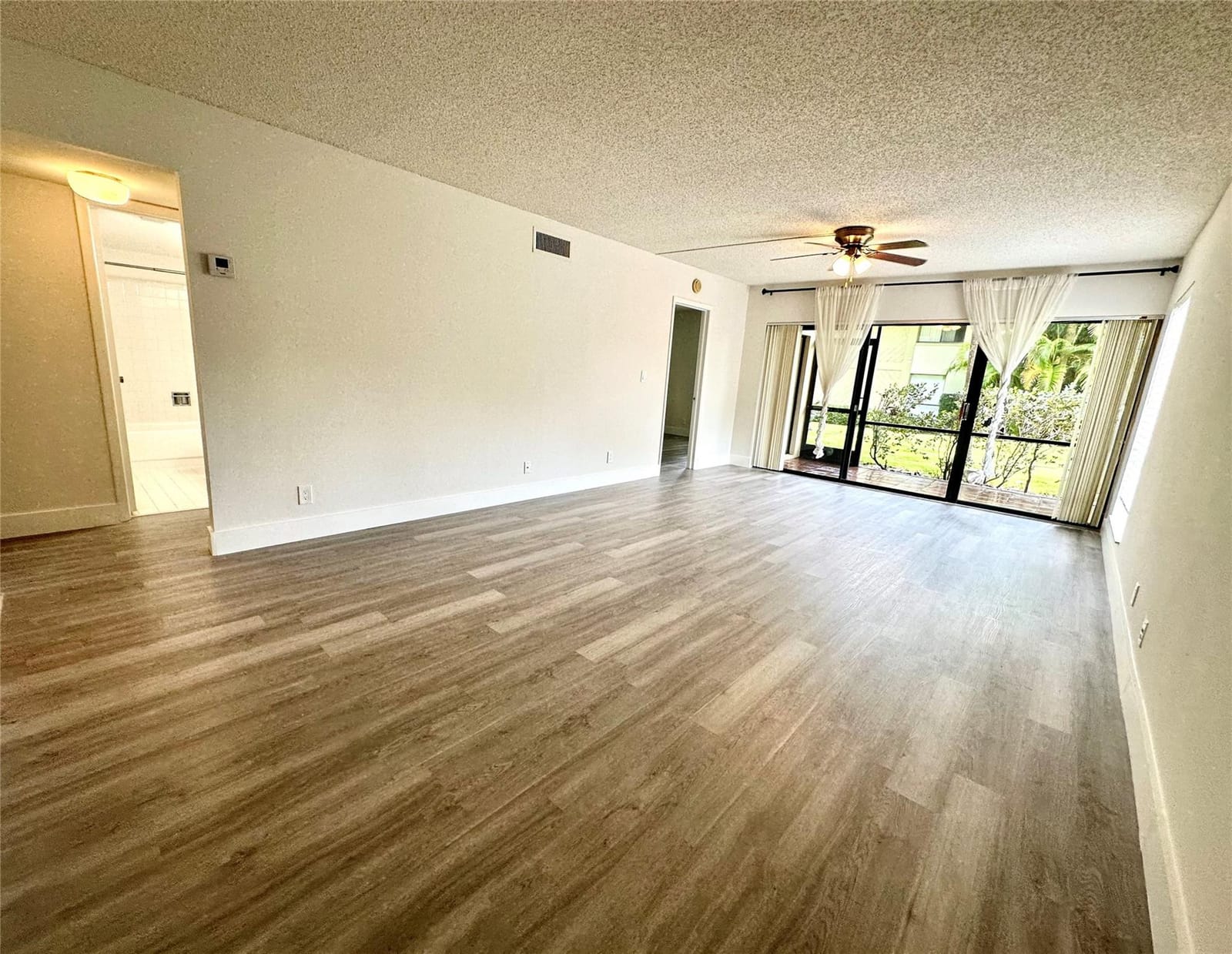 159 NW 70th Street 517 — photo 8