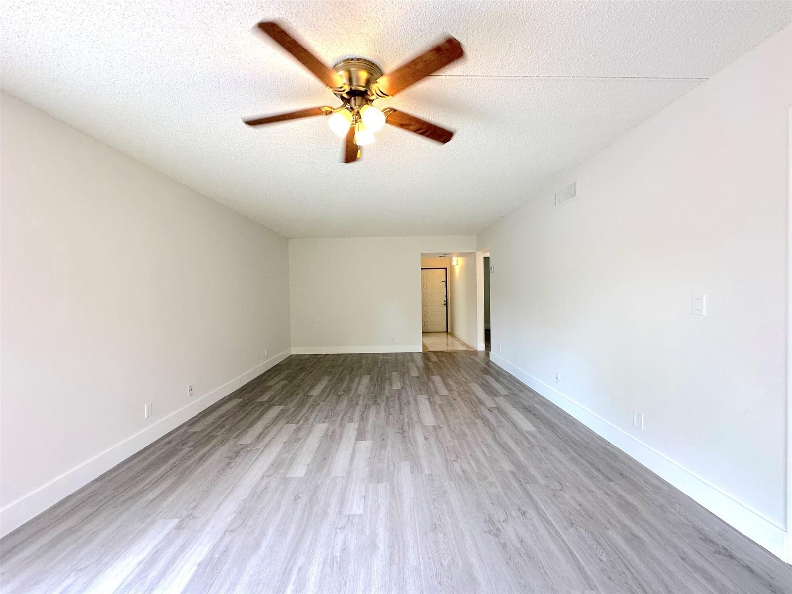 159 NW 70th Street 517 — photo 9