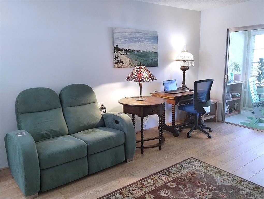 2601 Nassau Bend E1 — photo 3