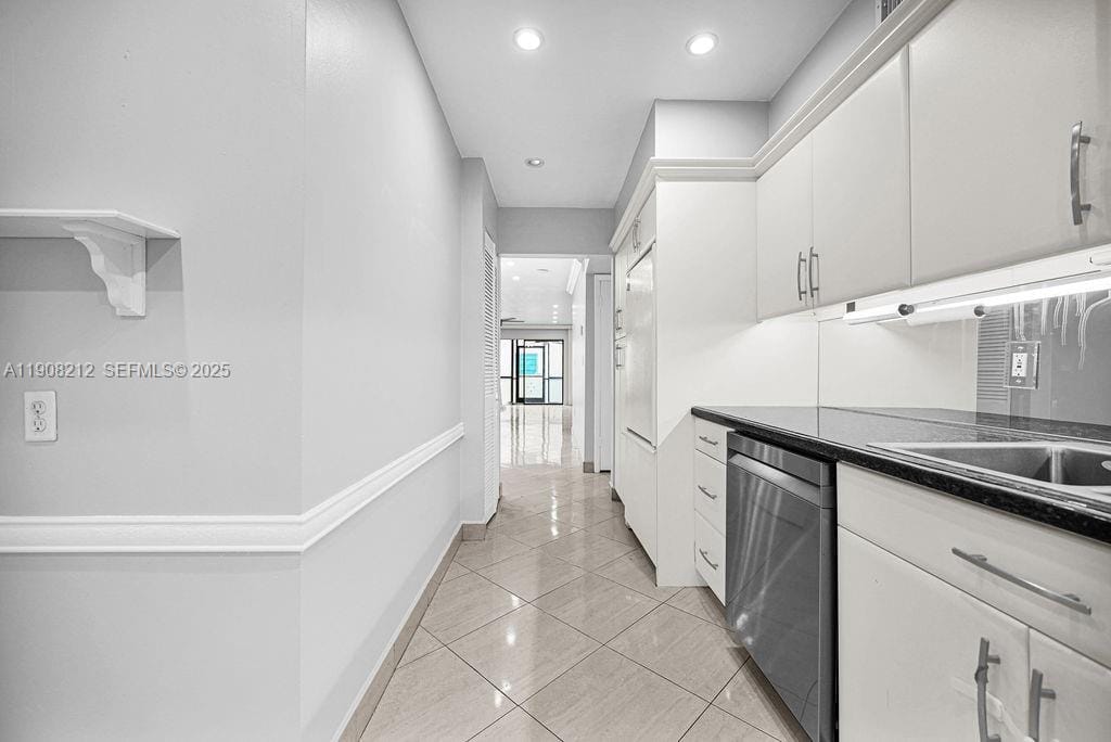 4020 N Hills Drive 2, Hollywood, FL 33021 photo 28