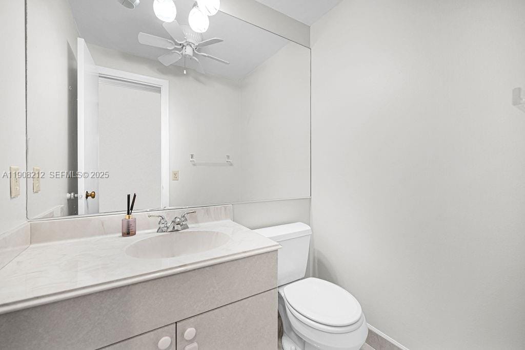 4020 N Hills Drive 2, Hollywood, FL 33021 photo 29