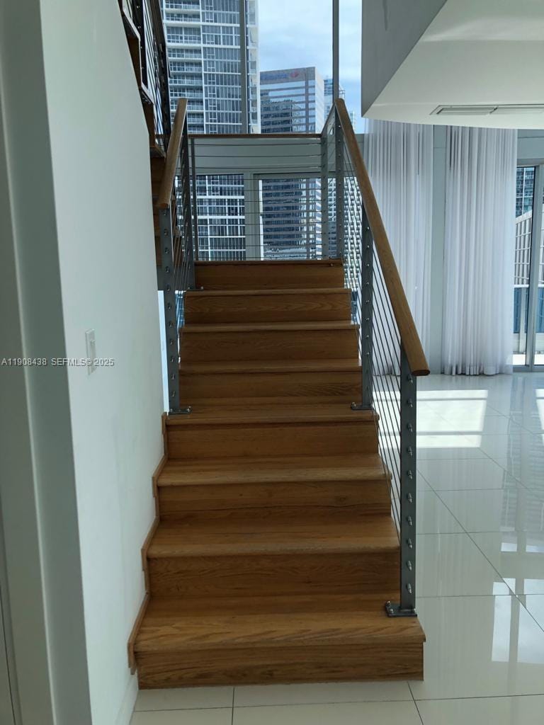 200 Biscayne Boulevard Way 902, Miami, FL 33131 photo 24