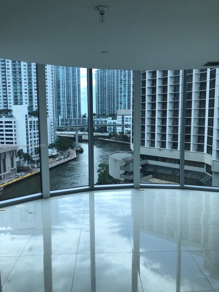 200 Biscayne Boulevard Way 902, Miami, FL 33131 photo 30