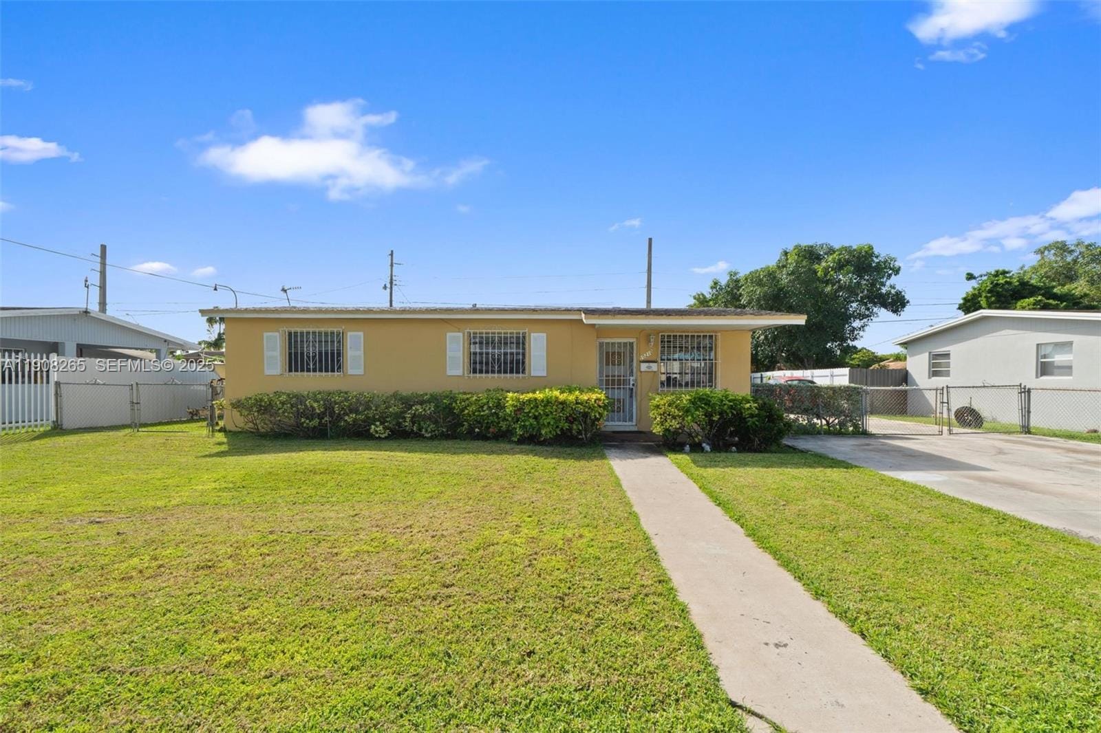 10210 SW 151st Terrace, Miami, FL 33176