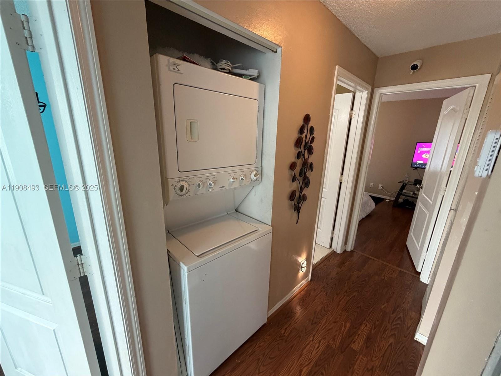 810 NE 212th Terrace 2, Miami, FL 33179 photo 18