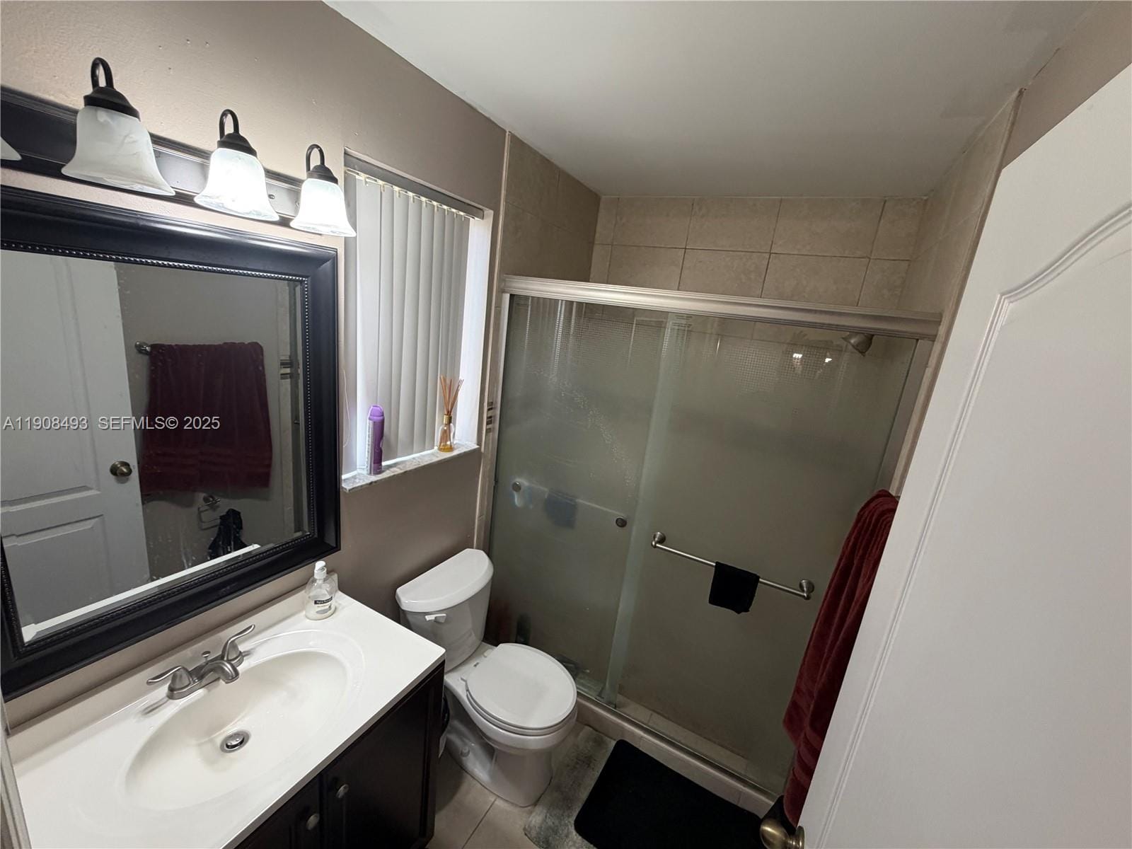 810 NE 212th Terrace 2, Miami, FL 33179 photo 24