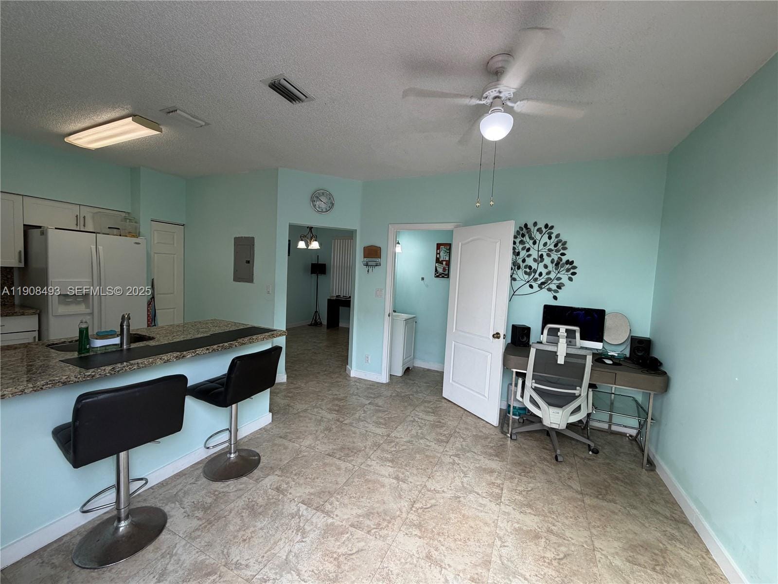 810 NE 212th Terrace 2, Miami, FL 33179 photo 4