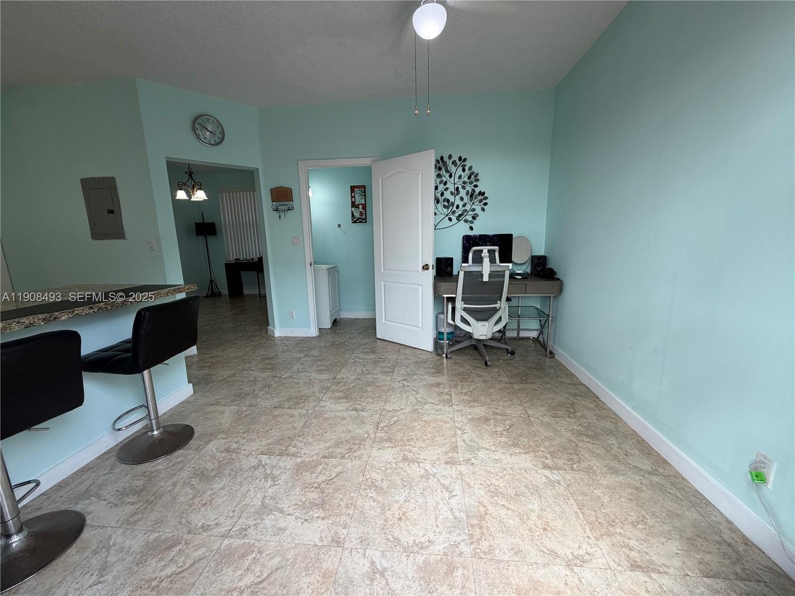 810 NE 212th Terrace 2, Miami, FL 33179 photo 9
