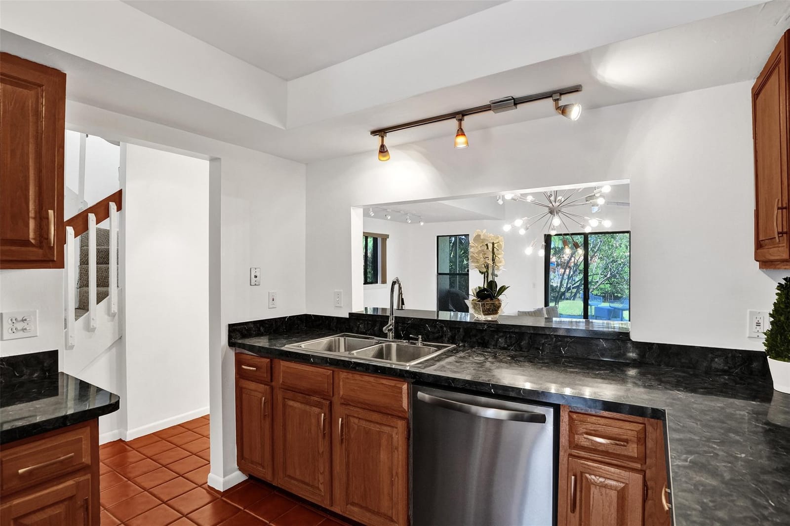 81 NE 17th Court, Fort Lauderdale, FL 33305 photo 14