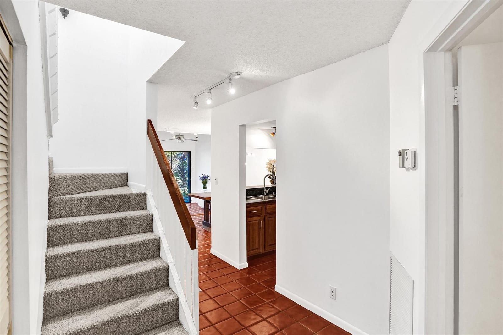 81 NE 17th Court — photo 7