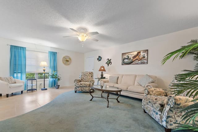 14 Lake Vista Trail 101, Port St. Lucie, FL 34952