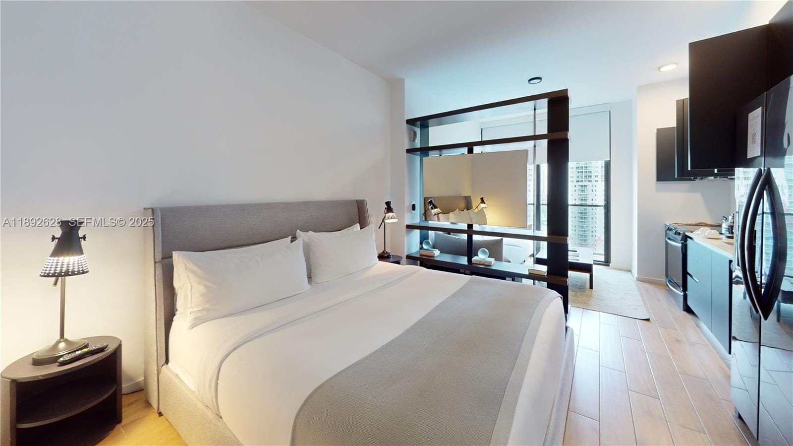 398 NE 5th 2016, Miami, FL 33132