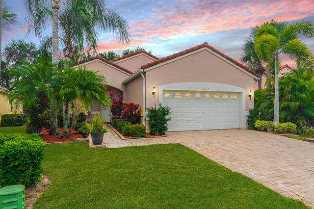 467 NW Lismore Lane, Port St. Lucie, FL 34986