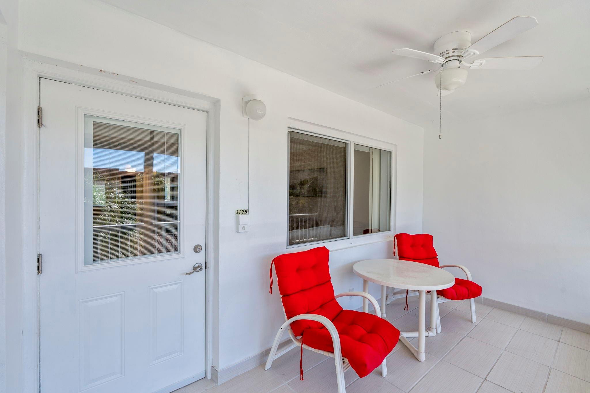 581 Blue Heron Drive 317-B, Hallandale Beach, FL 33009, Hallandale Beach
