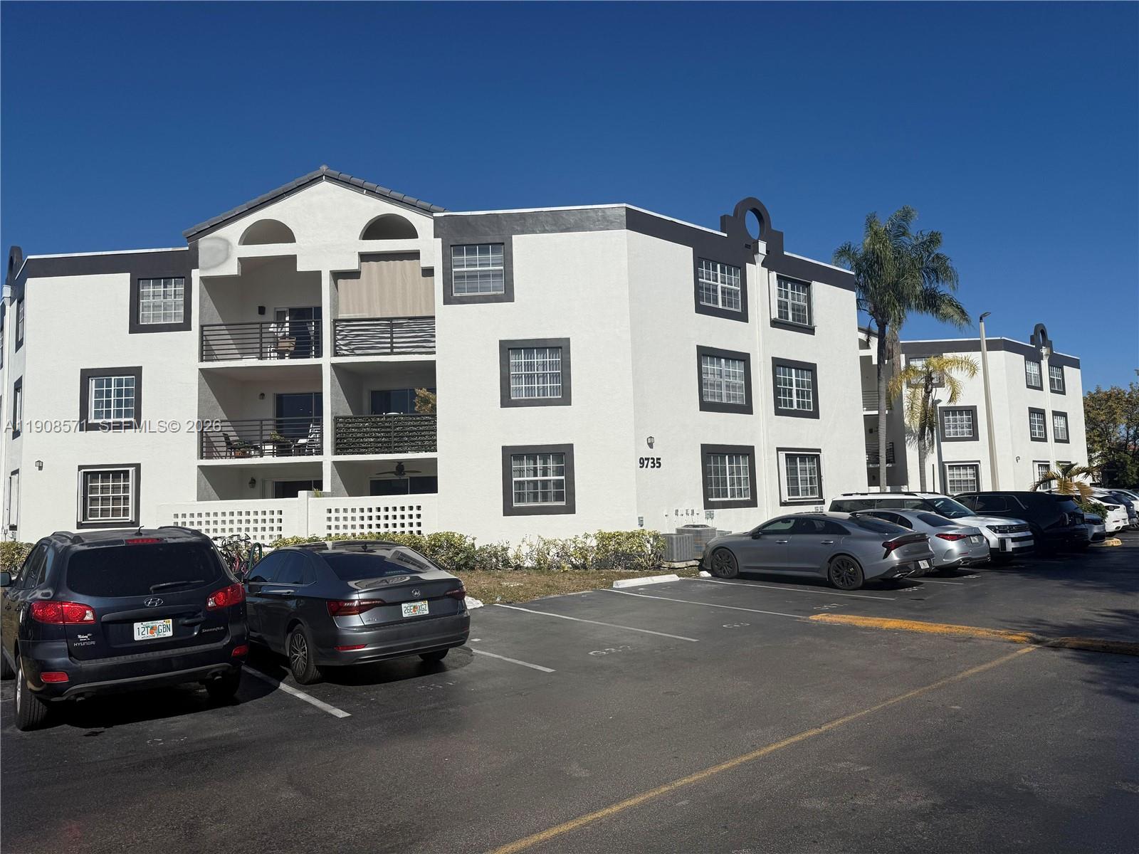 9735 Fontainebleau Boulevard G205, Miami, FL 33172, Miami