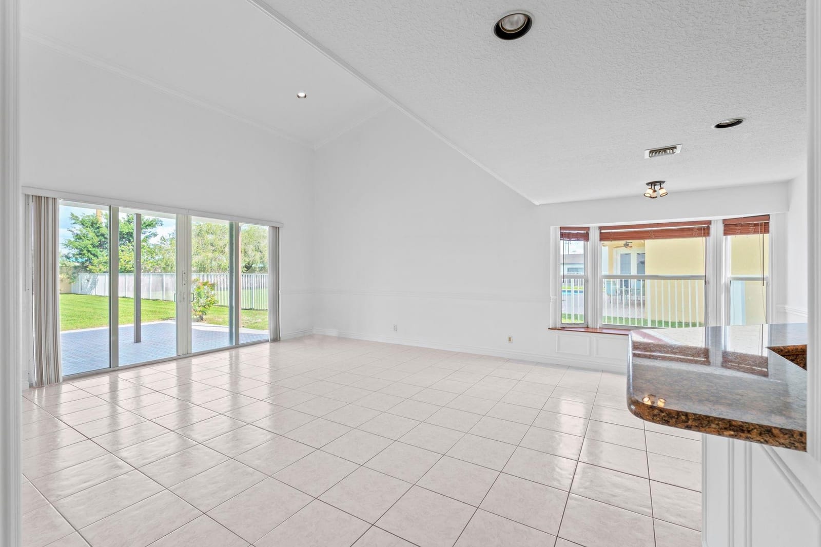 10475 Bermuda Drive, Cooper City, FL 33026 photo 20