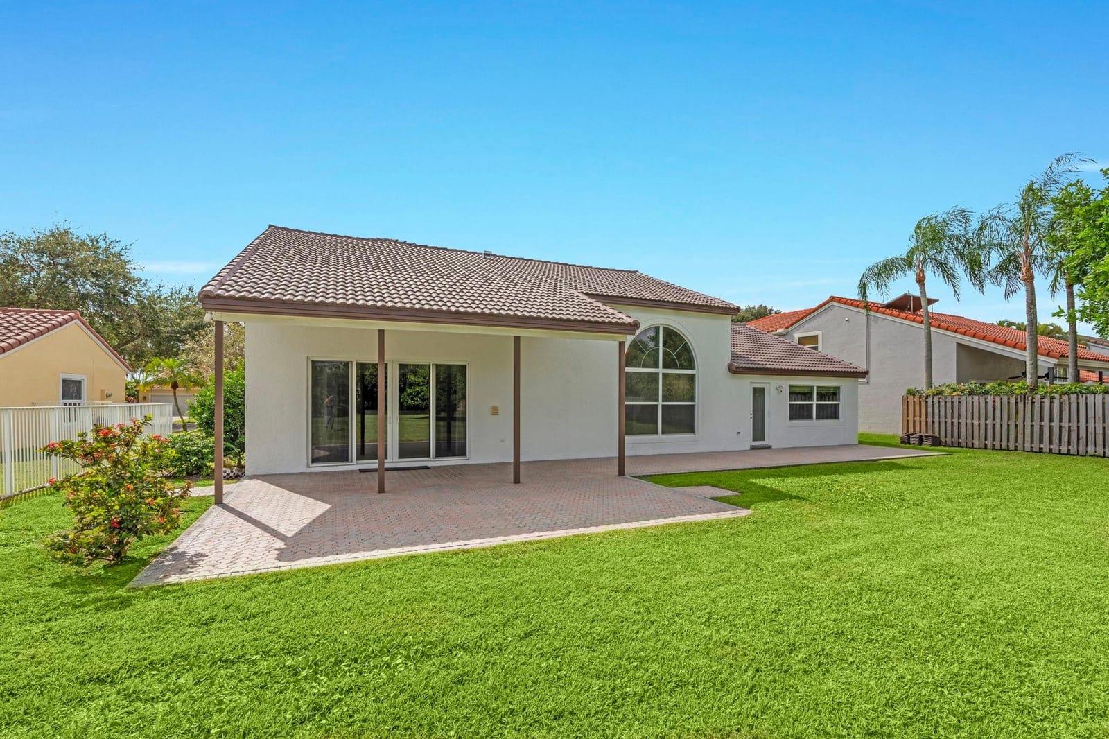 10475 Bermuda Drive — photo 6
