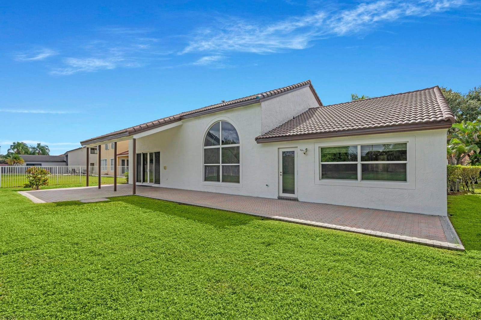10475 Bermuda Drive — photo 10