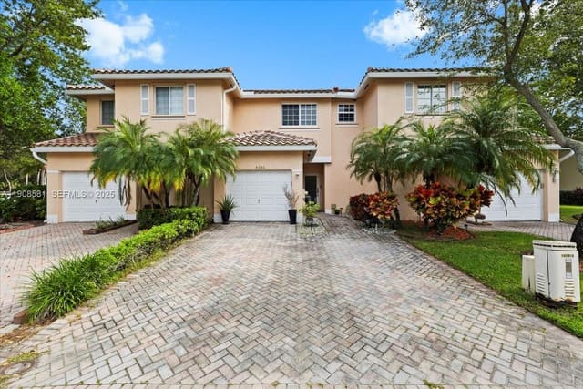 4086 NW 92nd Avenue, sold in Next Sunrise Ensemble, Sunrise, FL