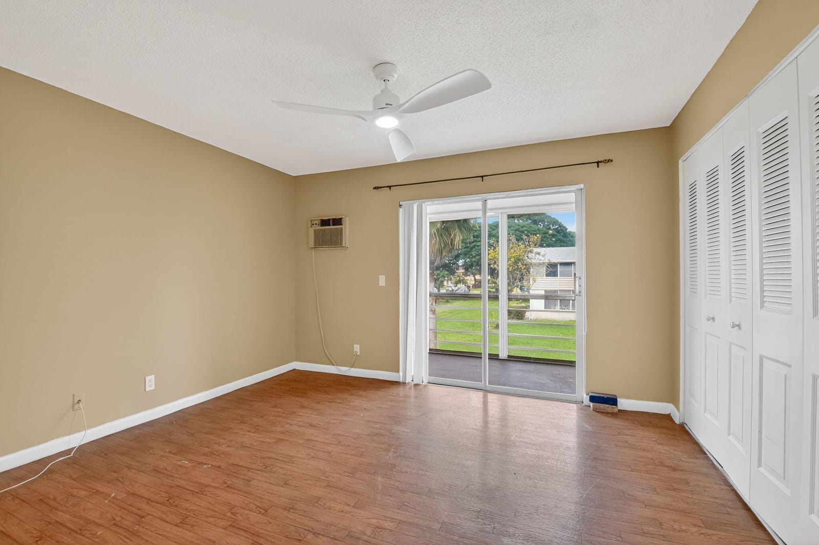 265 Windsor L, West Palm Beach, FL 33417 photo 13