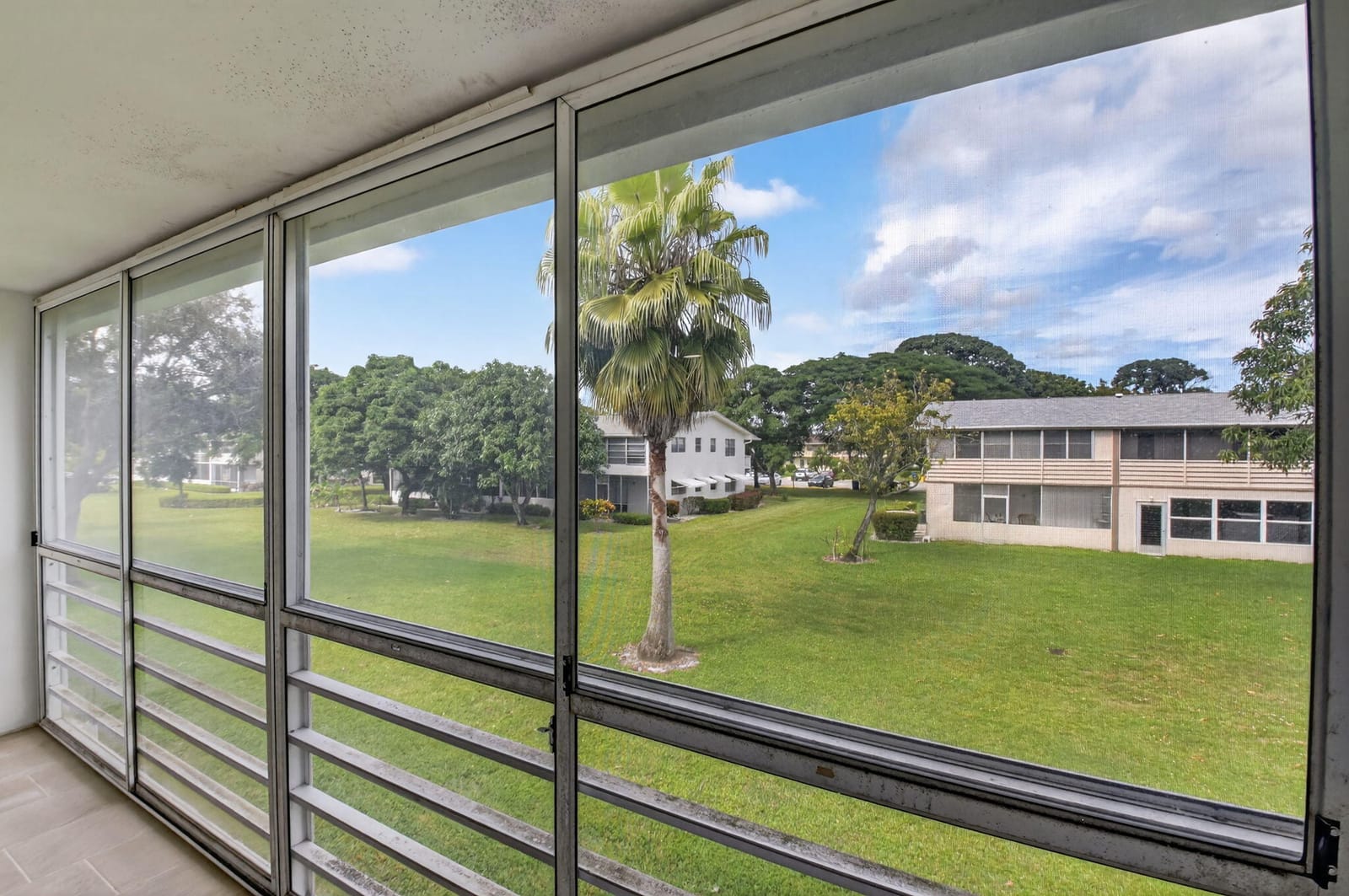 265 Windsor L, West Palm Beach, FL 33417 photo 16