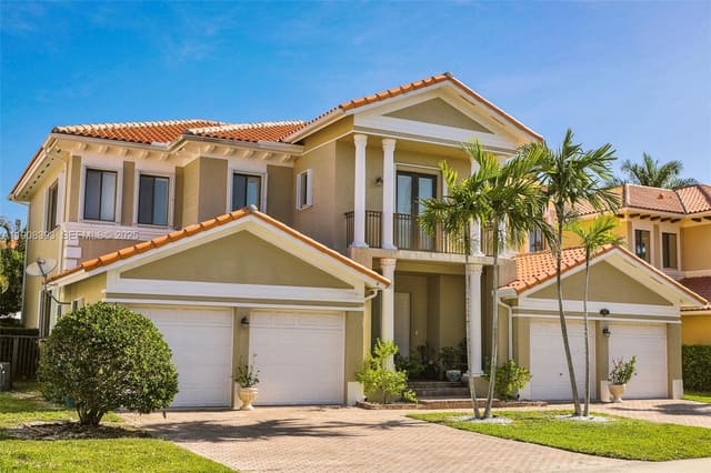 7847 SW 195th Terrace, Cutler Bay, FL 33157