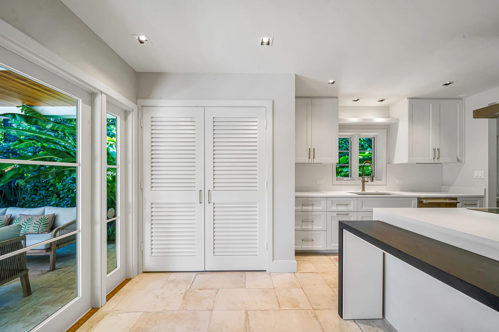 300 Barcelona Road, West Palm Beach, FL 33401 photo 16