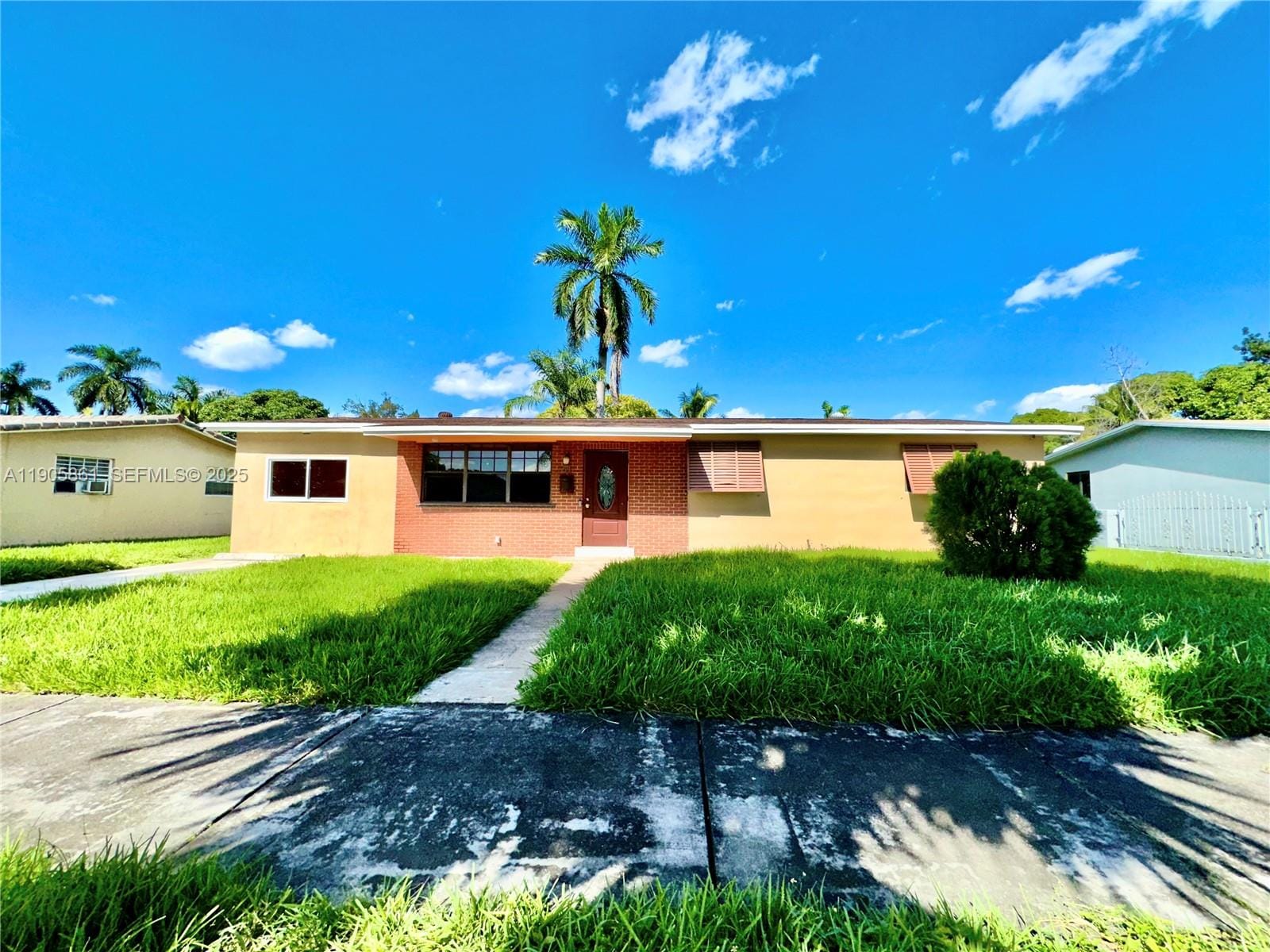 51 NW 161st Street, Miami, FL 33169 photo 1