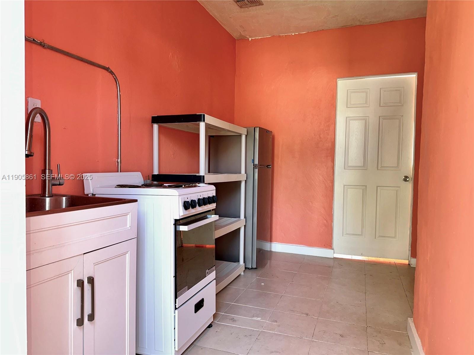 51 NW 161st Street, Miami, FL 33169 photo 16