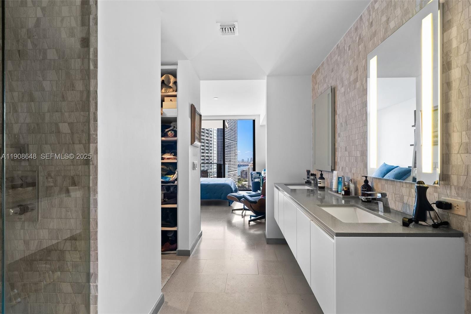 68 SE 6th Street 2505 — photo 12