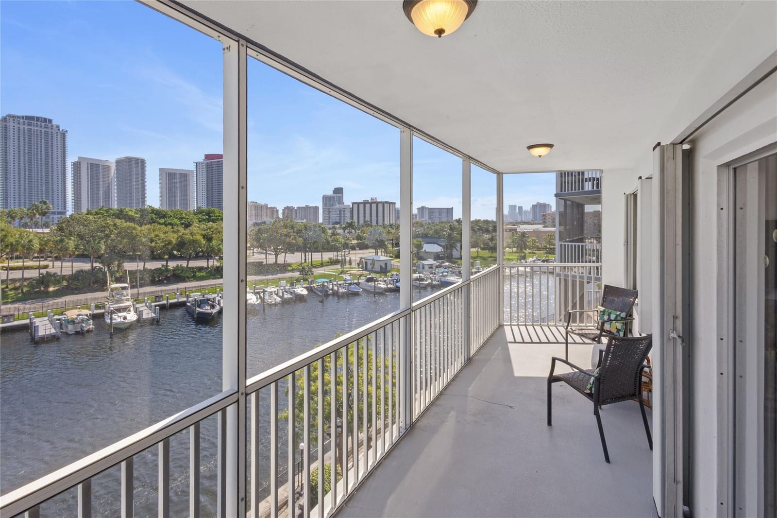200 Diplomat Parkway 520, Hallandale Beach, FL 33009 photo 14
