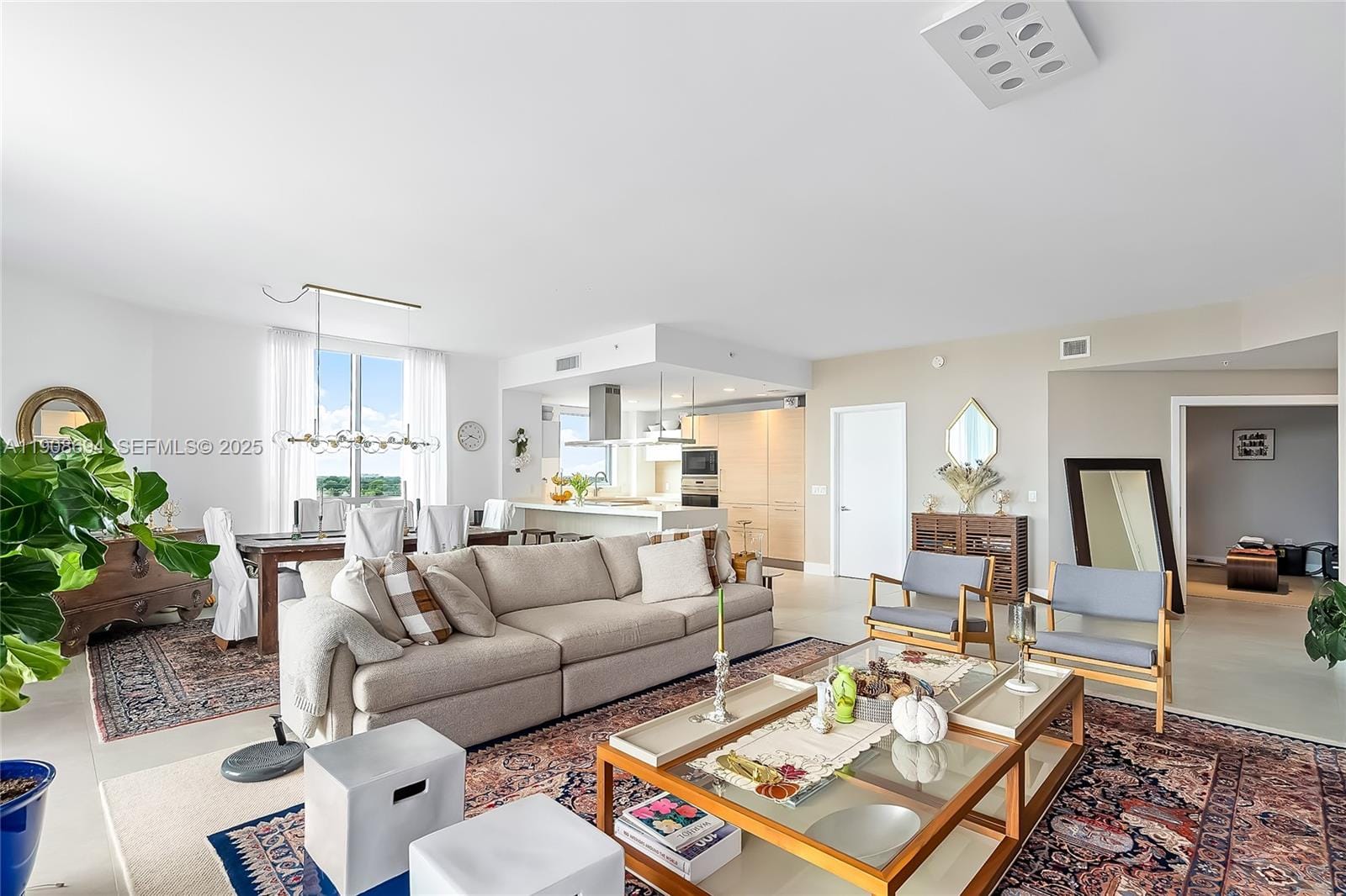 17111 Biscayne Boulevard 902, North Miami Beach, FL 33160 photo 13