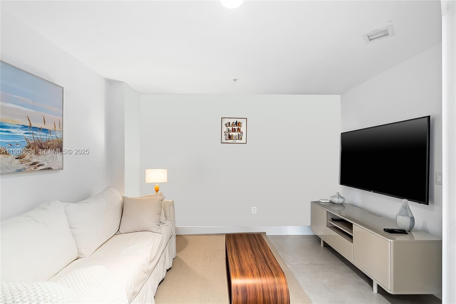 17111 Biscayne Boulevard 902, North Miami Beach, FL 33160 photo 26