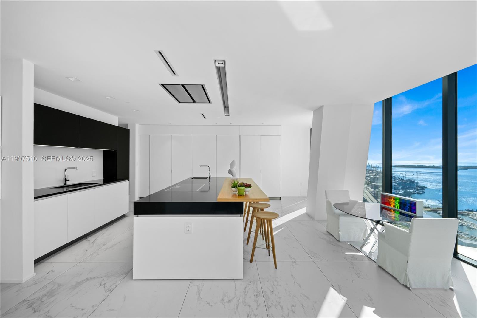 1000 Biscayne Boulevard LPH 4901, Miami, FL 33132 photo 7