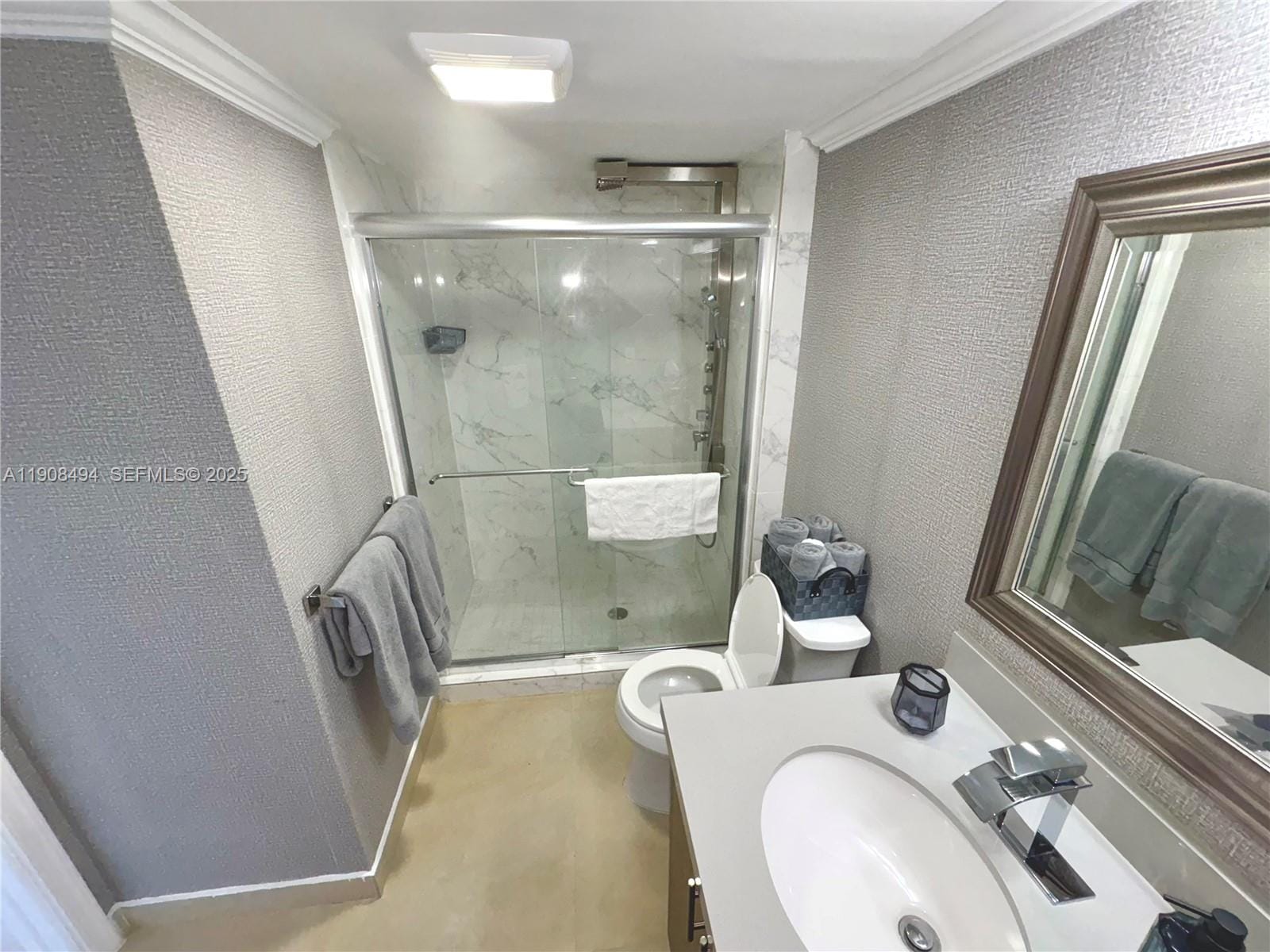 20500 W Country Club Drive 501, Aventura, FL 33180 photo 18