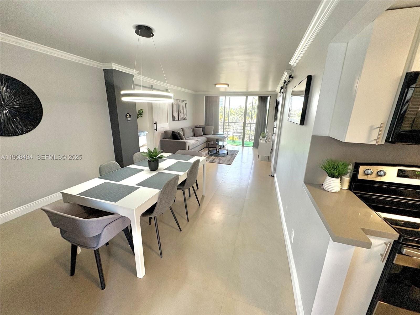 20500 W Country Club Drive 501 — photo 3