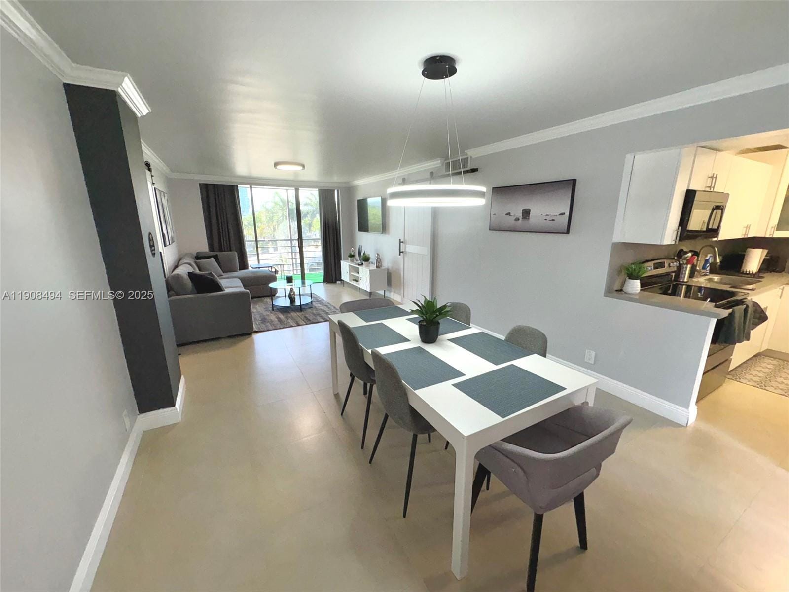 20500 W Country Club Drive 501 — photo 6