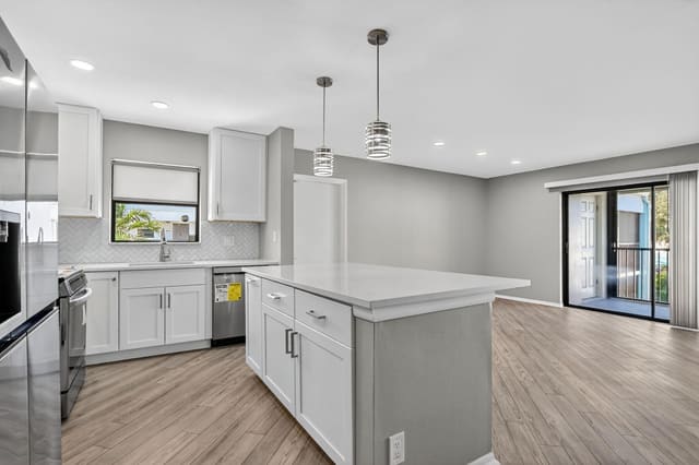 517 Dotterel Road 29c, sold in Town & Country Estates Condo, Delray Beach, FL