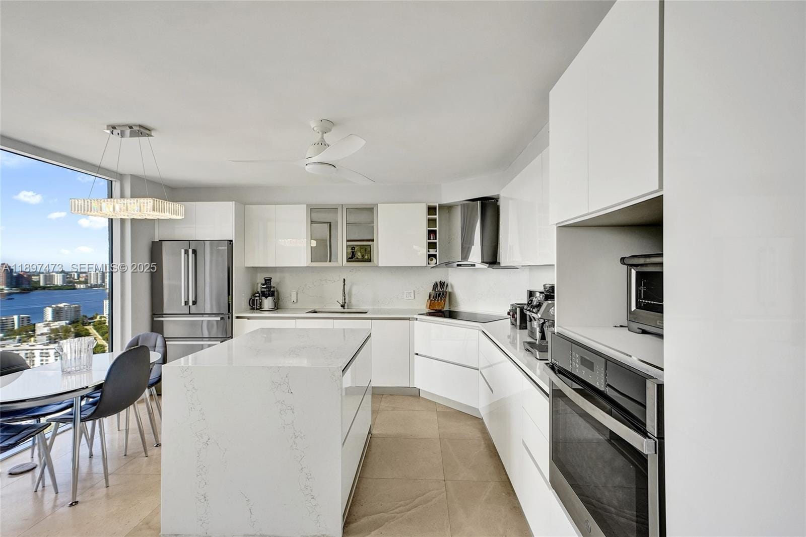 17555 Collins Avenue 2703, Sunny Isles Beach, FL 33160 photo 12